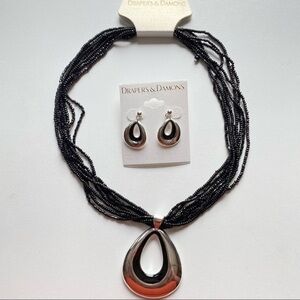 DRAPERS and Damon Divine Night Silver Necklace and Earring Set